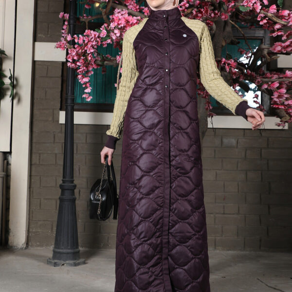 Front view of grape juice full front open premium winter jilbab – modest abaya design