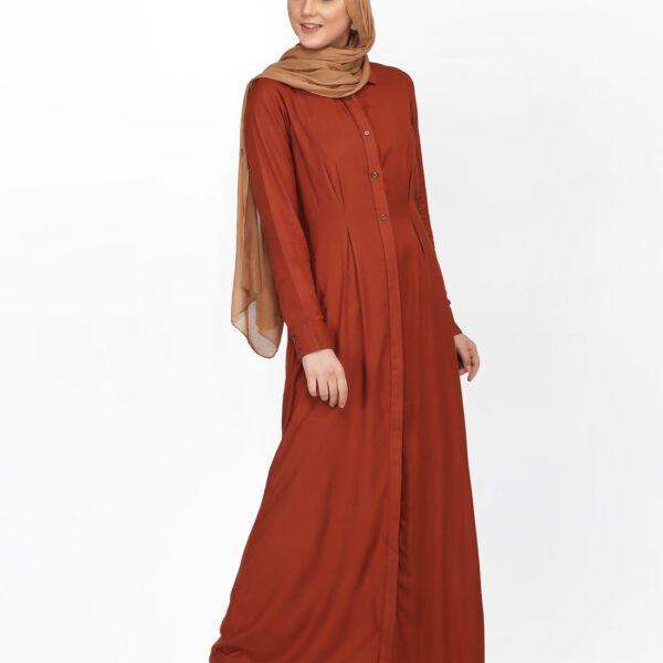 Front view of curved collar slim waist sequoia abaya – modest abaya design